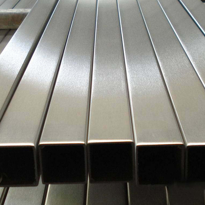 La ingeniería petroquímica califica la tubería de acero 431 3m m inoxidable laminada en caliente