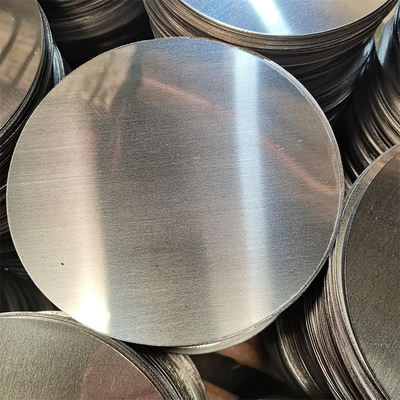 El círculo de acero inoxidable modificó el círculo de acero del corte para requisitos particulares inoxidable del espejo No.4 2b ASTM304l 0.56m m de los vagos